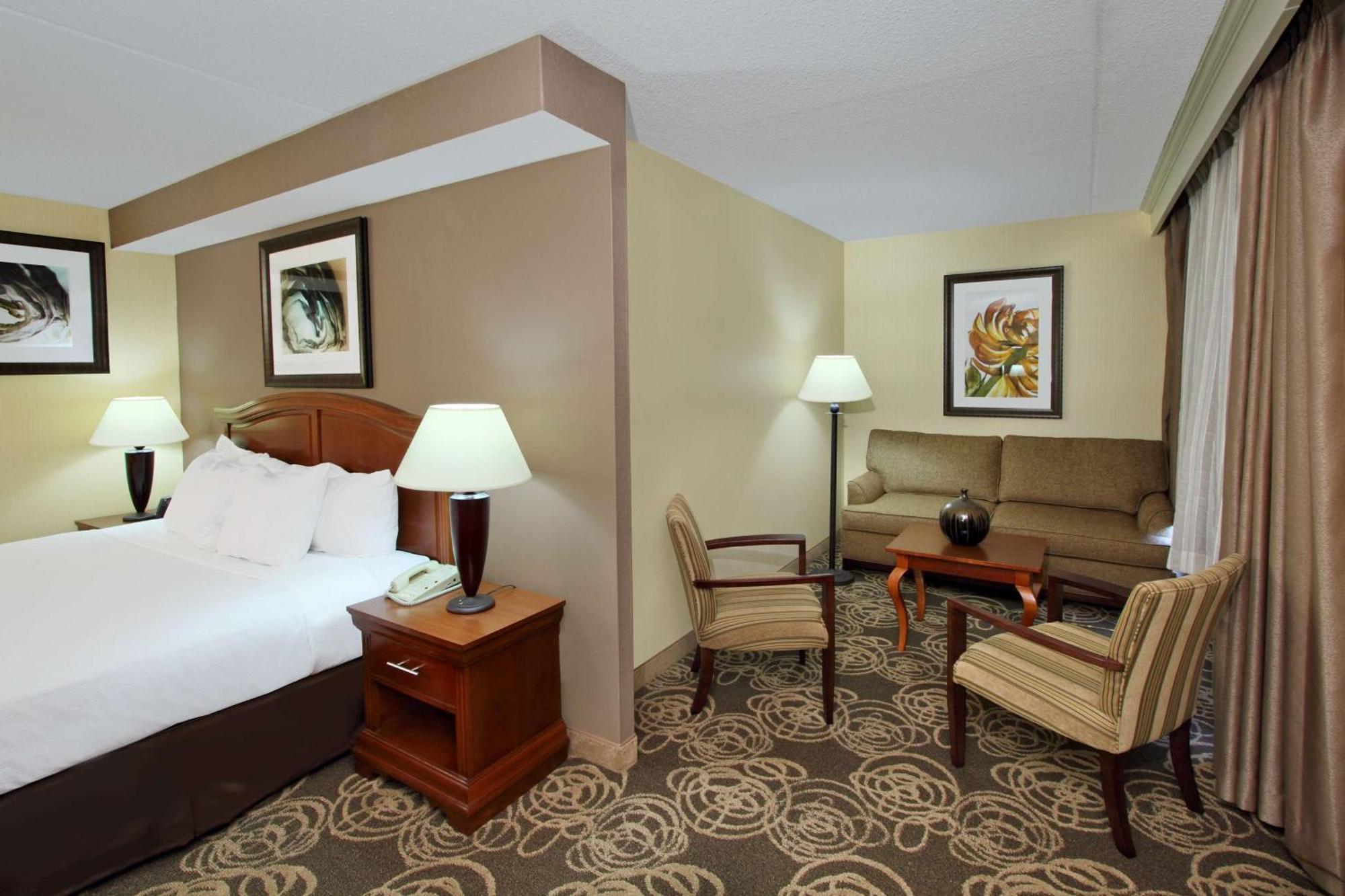 Hotel Doubletree By Hilton Mahwah Esterno foto