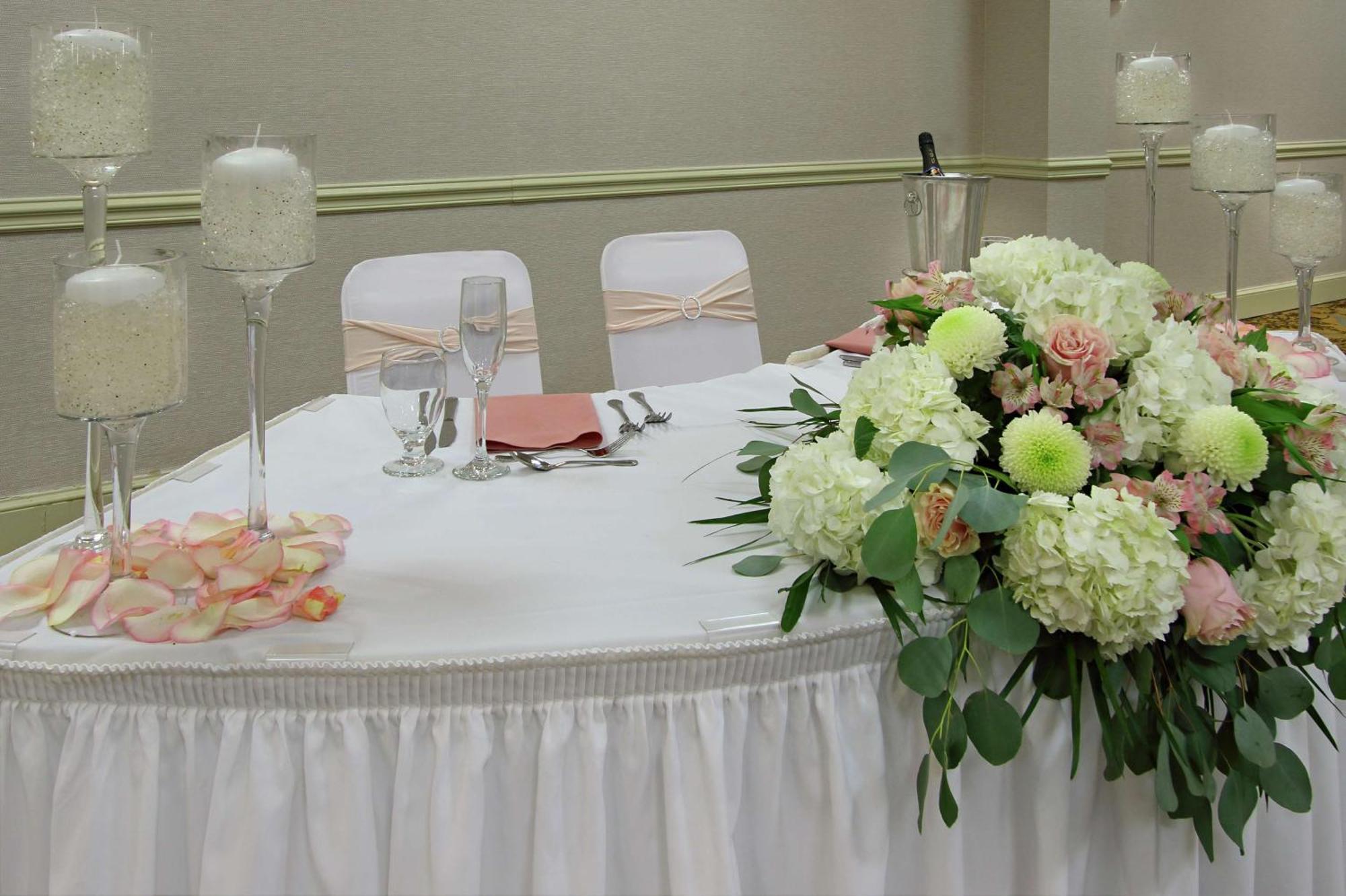 Hotel Doubletree By Hilton Mahwah Esterno foto