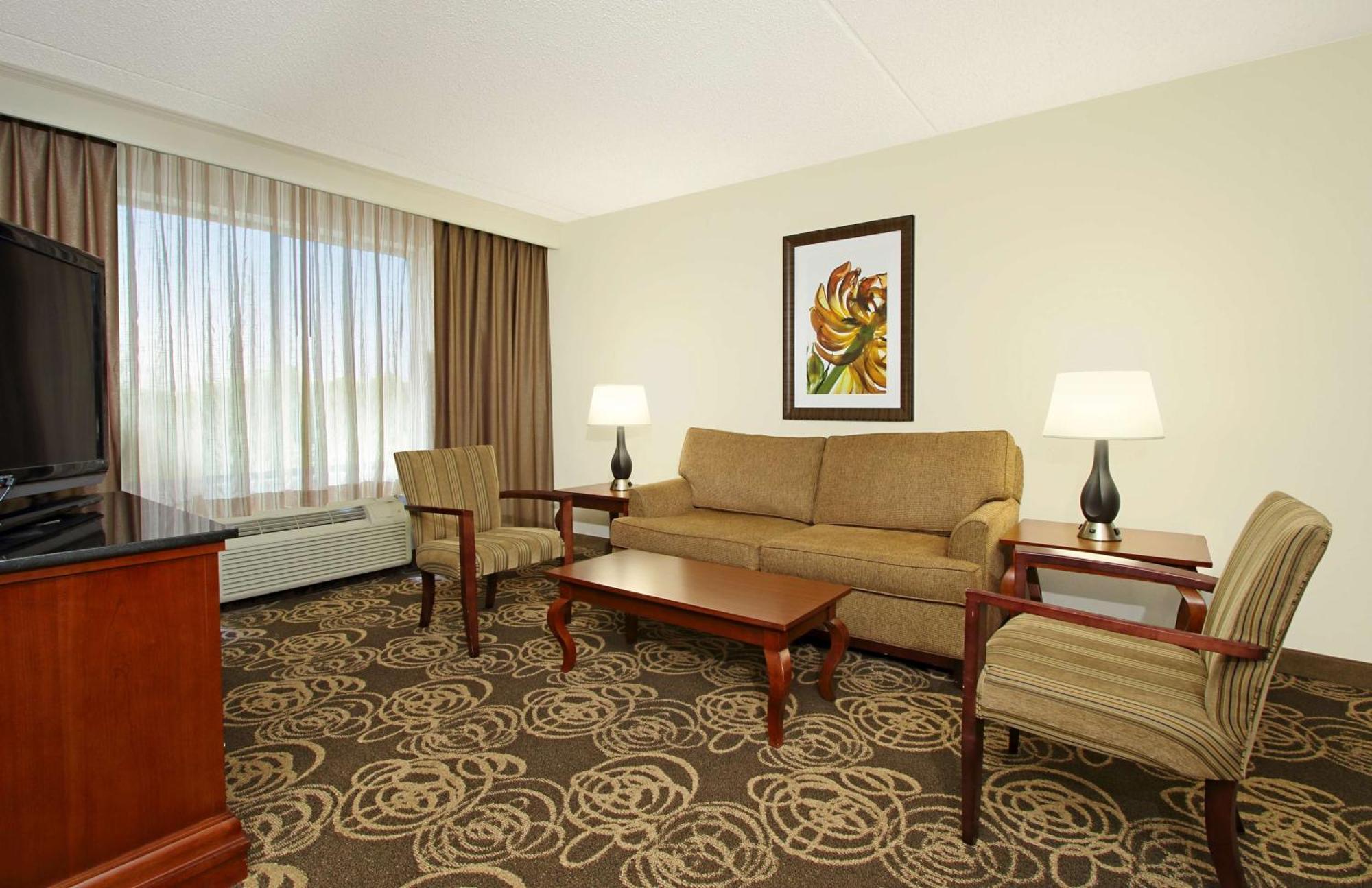 Hotel Doubletree By Hilton Mahwah Esterno foto